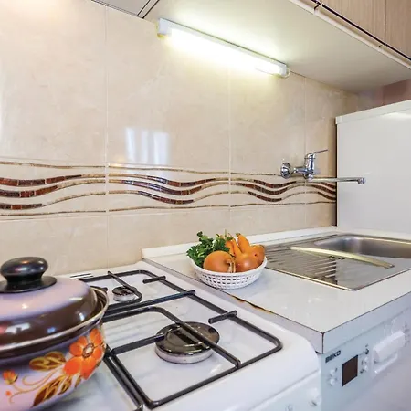 Gorgeous In With Kitchen