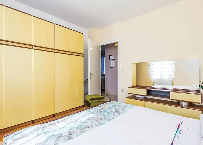 1 Bedroom Lovely In * Rijeka